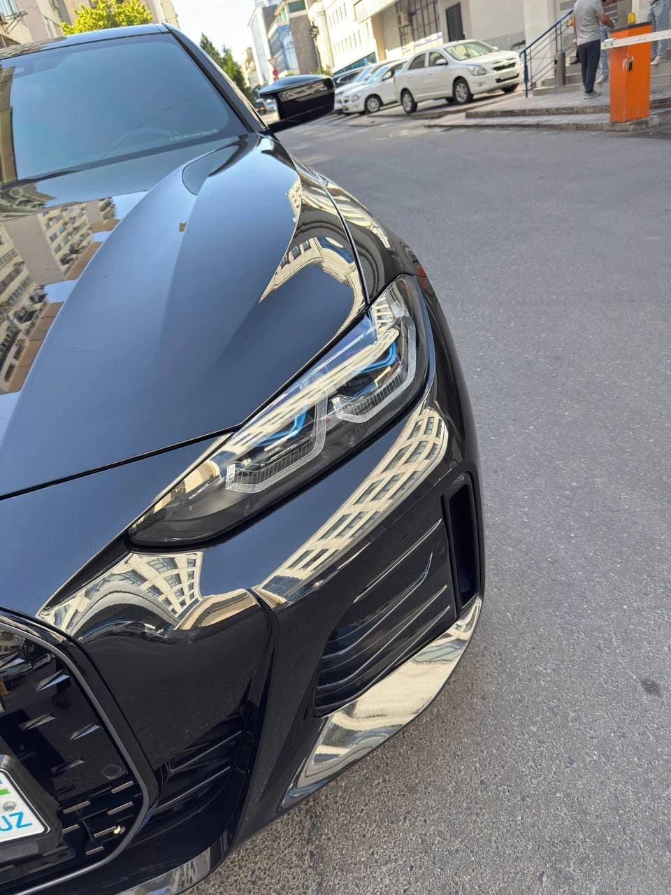 BMW i4 2023